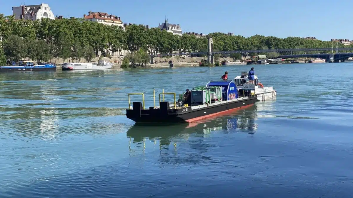 découvrez les meilleurs services de logistique à lyon pour optimiser la gestion de vos marchandises. profitez d'expertises locales, d'un réseau de transport efficace et de solutions sur mesure adaptées à vos besoins.