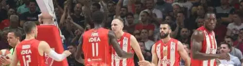 découvrez le choc captivant entre lyon-villeurbanne et crvena zvezda, deux équipes de basket de renom. suivez cette rencontre palpitante et plongez dans l'univers du sport de haut niveau, où chaque point compte et où la passion des joueurs fait la différence !