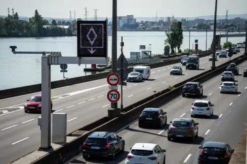 découvrez l'initiative innovante de lyon qui installe des radars thermiques pour promouvoir le covoiturage. cette mesure vise à optimiser la circulation, réduire les émissions de co2 et encourager des solutions de transport durables. rejoignez le mouvement vers une mobilité plus verte et engagez-vous dans le covoiturage!