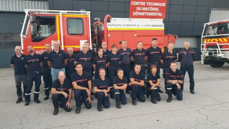 découvrez comment soutenir les pompiers de lyon dans leur lutte contre les incendies. participez à notre collecte et aidez les héros du quotidien à protéger notre ville. ensemble, faisons la différence !